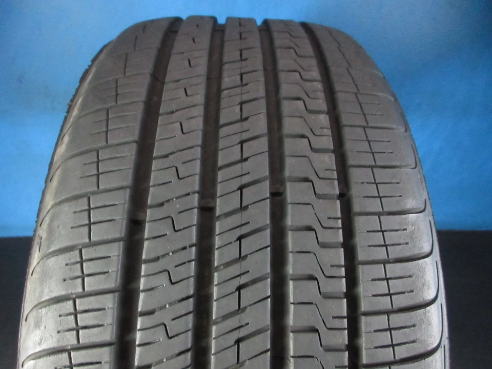 Used Goodyear Eagle Exhilarate   225 40ZR 18   7-8/32 Tread  No Patch  1204D Foto 1 de 4