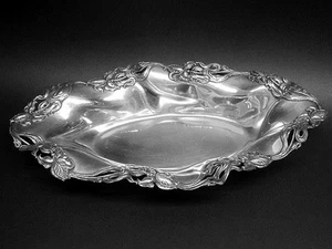 Vintage Birks Silver Plated Ornate Iris Border Oval Serving Dish Bread Tray 2945 - Picture 1 of 6