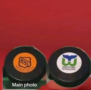 OFFICIAL VINTAGE PUCK MADE IN 🇨🇦 HARTFORD WHALERS INGLASCO + VICEROY MFG. NHL - Picture 1 of 11
