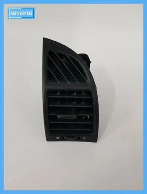 Honda Prelude V ́97 BB 2.0 16V air nozzle air grill air shower right 77630S30A0 - Image 1 of 4