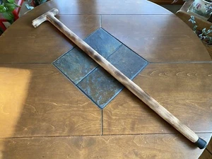 Bastone da passeggio Derby manico in legno massello vintage fatto a mano 35"" arte popolare - Foto 1 di 10