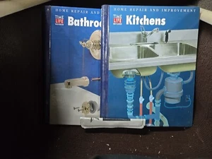 Lot of 2 Bathrooms, Plumbing (Home Repair and Improvement,) by Time-Life Books  - Bild 1 von 3