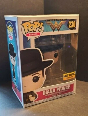 WONDER WOMAN DIANA PRINCE CON HELADO (EXCLUSIVO TEMA CANDENTE) #230 Foto 1 de 4