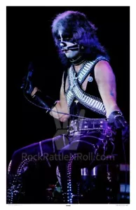 KISS PETER CRISS 1977 SOLO 11x17 PÓSTER BETH BATERISTA CAT MAN ICONO BANDA DE ROCK ARTE - Imagen 1 de 1