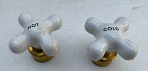 Pair of Antique Porcelain/Brass Hot & Cold Knobs No Chips - Picture 1 of 4
