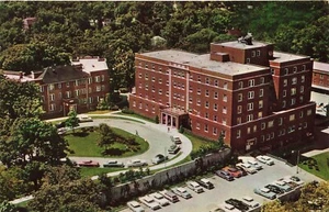 POSTCARD Hinsdale Sanitarium and Hospital ~ Hinsdale, IL ~ SDA, Seventh-day... - Picture 1 of 2