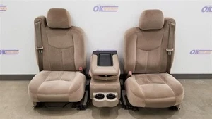 03 GMC SIERRA 2500 SLE AE7 FRONT SEAT SET PAIR TAN CLOTH - Picture 1 of 12