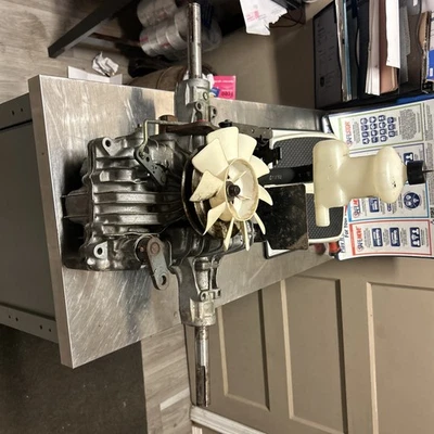 John Deere LX277 Hydrostatic Transmission AM123275 LX255 LX266 LX279 LX280 LX288 - Image 1 of 4