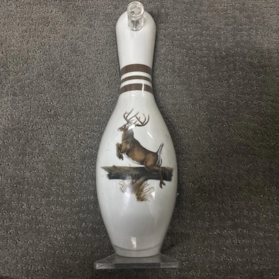 Prendedor de boliche acrílico vintage bien hecho tabla de cuna tabla deportiva Inc. Caza Foto 1 de 4