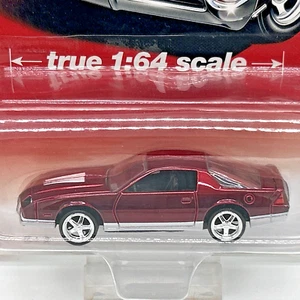 Auto World Rare Chase 1984 Chevy Camaro Z28 - Free Shipping - Picture 1 of 11