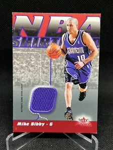 2003-04 Fleer Focus NBA Shirtified Jerseys 250 Kings Card #NSMB Mike Bibby - Picture 1 of 11