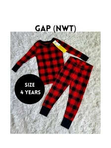 NWT LITTLE BOYS/GIRLS Gap Kids Red Plaid Pajama Set | Size 4 - Picture 1 of 3