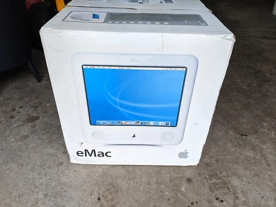 Apple eMac 1903 17" Desktop - M8951LL/A (May, 2003) - Includes Original Box, CD - Image 1 of 4