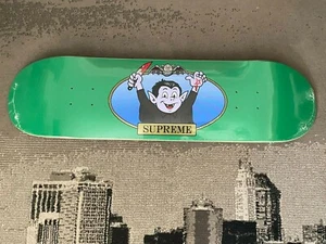 SUPREME® Vampire Boy ● Skateboard Deck Green Grün ● SS21 ● NEU & OVP - Bild 1 von 2