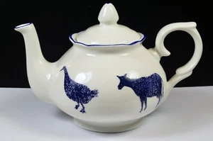 Lovely Fine Bone China Spongeware Farmyard Animals 2 Cup Teapot - Picture 1 of 3