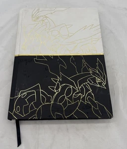 POKEMON BLACK VERSION 2 & POKEMON WHITE VERSION 2 COLLECTOR'S EDITION GUIDE The - Picture 1 of 11