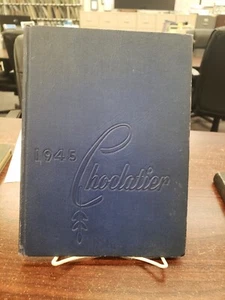 1945 M. S. HERSHEY High School, Pennsylvania Annual Yearbook 'Choclatier' 112 pg - Bild 1 von 6