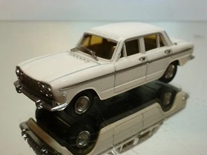 KADO PRINCE SKYLINE 200 GT-B 1964 - WHITE/CREAM 1:43 - EXCELLENT - 3 - Imagen 1 de 8