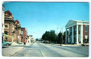 Boonville Missouri Downtown Section Street view Postcard B206 - Picture 1 of 2
