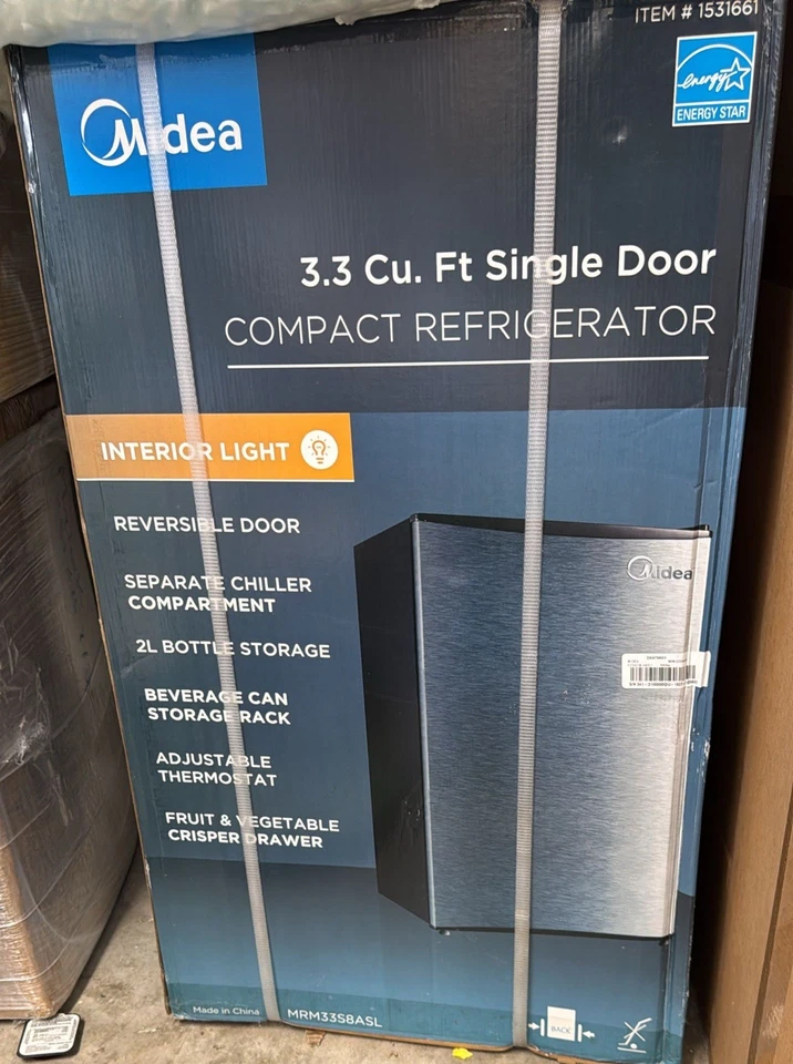 NEW 3.3 Cu Ft Single Door Compact Refrigerator Interior Light - Image 1 of 1