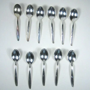 Concept Pattern 1957 Set Of 11 Supreme Silver Plate Soup Spoons Flatware - Picture 1 of 9