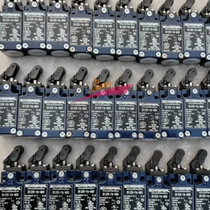 1PC NEW SCHMERSAL ZK 235-11z-M20 Limit Switch Fast delivery - Picture 1 of 9