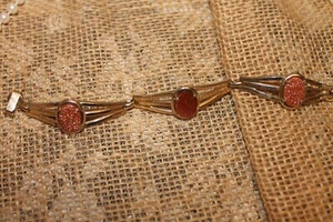Bracelet - Picture 1 of 2