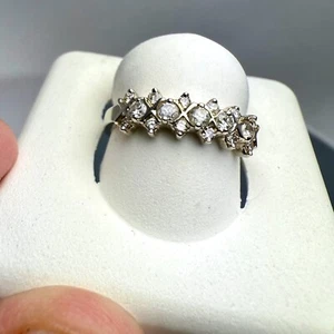14K 3 Gramm Weißgold 17 natürliche Diamanten Band 0,50 Karat TW Größe 7 - Bild 1 von 12