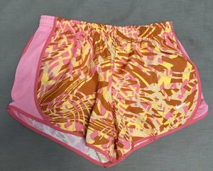 Nike Girls Pink Athletic Shorts Large NWT - Picture 1 of 8