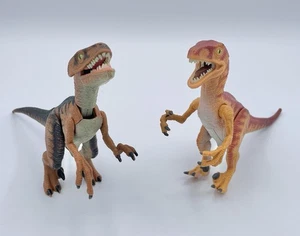 Jurassic Park Raptor & Velociraptor Dinosaur Action Figure Toy 1993 Kenner - Picture 1 of 7