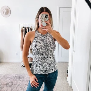 ALC B&W Seiden-Tanktop mit Blumenmuster gebraucht, in einwandfreiem Zustand Größe 0 - Bild 1 von 12