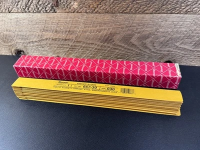 Medidor de espesor Starrett Feeler Stock S667A surtido tamaño .030-.0015 32 piezas nuevo en stock Foto 1 de 4