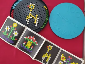 Vintage Soviet children's educational board game Mosaic 100 button USSR - Picture 1 of 13
