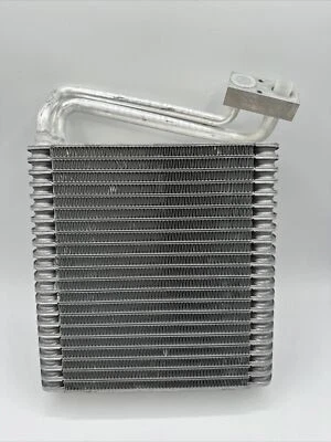 Núcleo evaporador de aire acondicionado Four Seasons 54186 nuevo de stock para modelos Dodge seleccionados 1992-1993 Foto 1 de 4