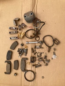 Rover P6 2000, 3500S Rear Brake Caliper Parts - Picture 1 of 8