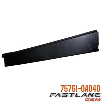 TOYOTA COROLLA 2022-2025 aplique puerta trasera derecha cruzada nuevo OEM 75761-0A040 Foto 1 de 4