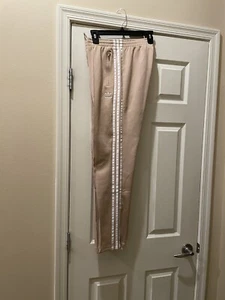 Adidas Women SST PANT LARGE - Picture 1 of 2