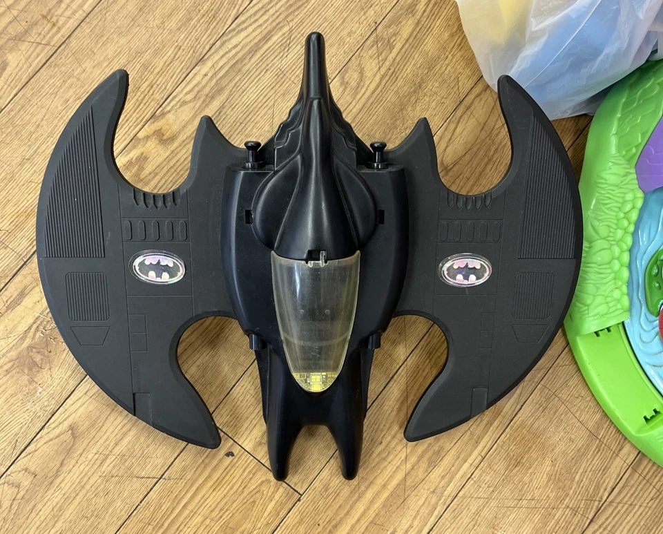 Batman Batwing Villain Cruncher ToyBiz 1989 Original Dc Comics - Image 1 of 3