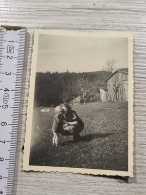 Liegnitz , Legnica, Altheide, kleines Mädchen, Frau 1944 (18) - Bild 1 von 3