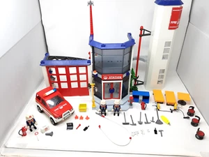 Playmobil 4819 Estación de Bomberos de Rescate y 4822 Jefe de Bomberos y Coche - Completo - Imagen 1 de 15