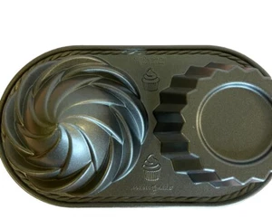 Nordic Ware Kuchenform Giant Cupcake USA Heavy Cast Aluminium - Bild 1 von 5