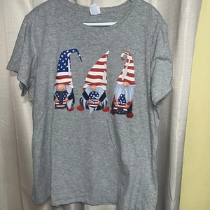 Mens XXL Graphic Tee, Gnomes Holding USA, Gray, Red white And blue - Picture 1 of 8