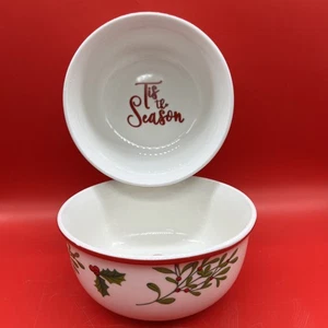 NUEVO CON ETIQUETAS 2 tazones de cereal sopa de Navidad Royal Norfolk 'Tis The Season' Holly Berry - Imagen 1 de 9