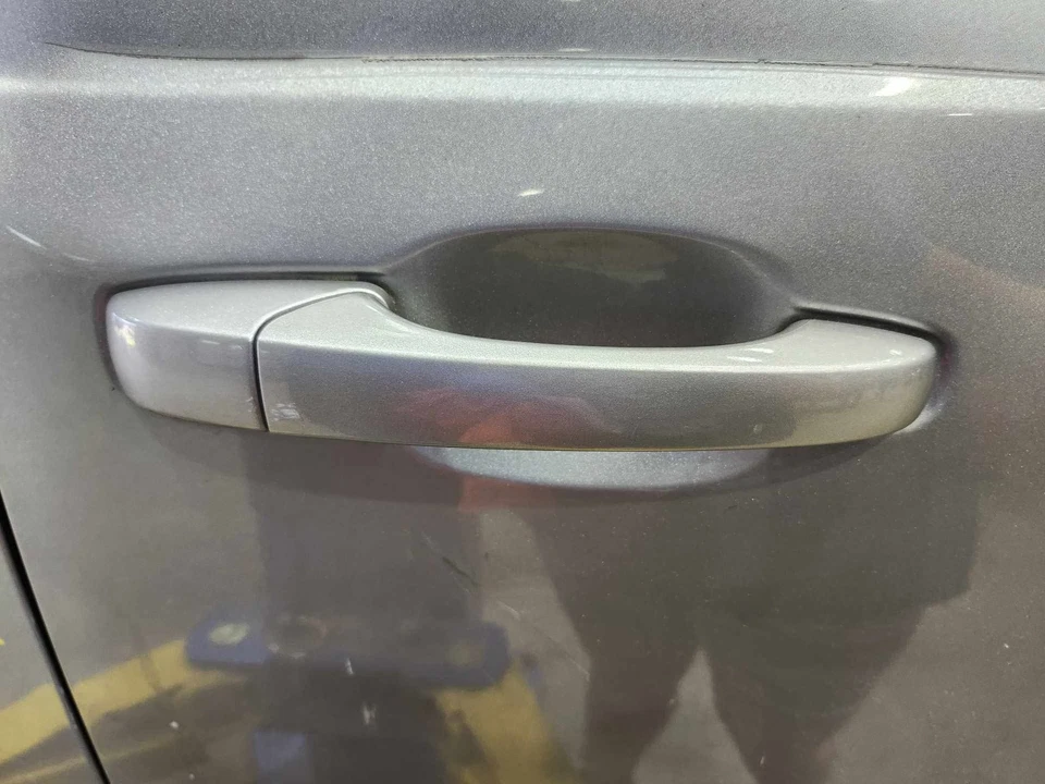 08-20 Dodge Grand Caravan Rear Door Handle Assembly Left Side Silver PSC OEM - Image 1 of 1