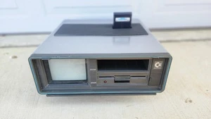 Commodore SX-64 1984 Executive Computer ohne Tastatur - Bild 1 von 12