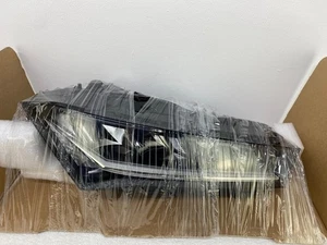 Skoda Superb IV Frontscheinwerfer Scheinwerfer rechts LED 3P1941016 Original - Bild 1 von 3