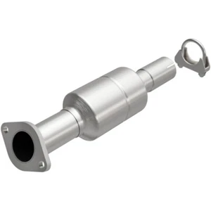 Magnaflow Direct Fit Catalytic Converter Fits 2012 Hyundai Veloster 1.6L - Picture 1 of 10