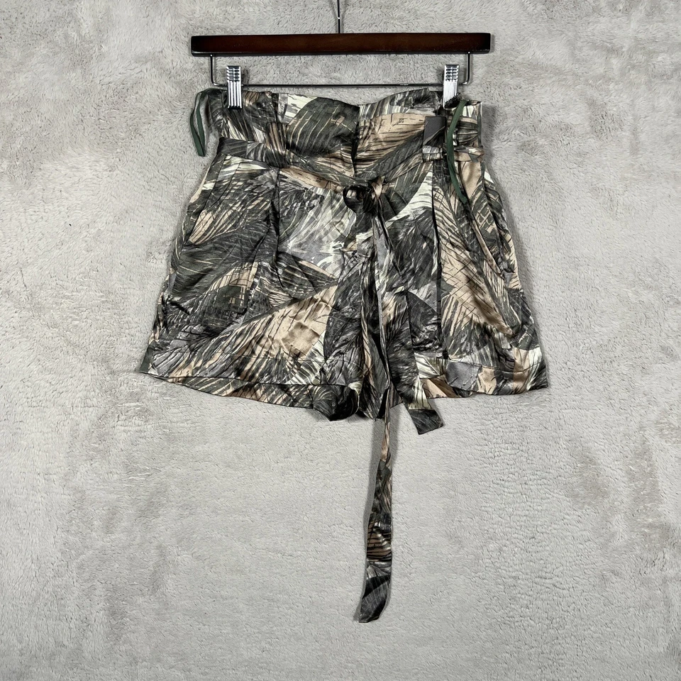 Женские шелковые шорты Lagence в бумажном пакете W27 цвет ладони - Изображение 1 из 4