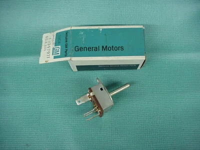 INTERRUPTOR CALENTADOR CUTLASS GM 397971 VISTA CRUISER NUEVO 68 69 OLDSMOBILE OLDS F85 Foto 1 de 4