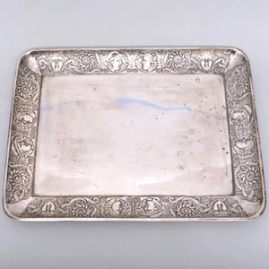 Bandeja rectangular de 14" Assyrian Head de Meriden Britannia Co cuádruple plateada - Imagen 1 de 5